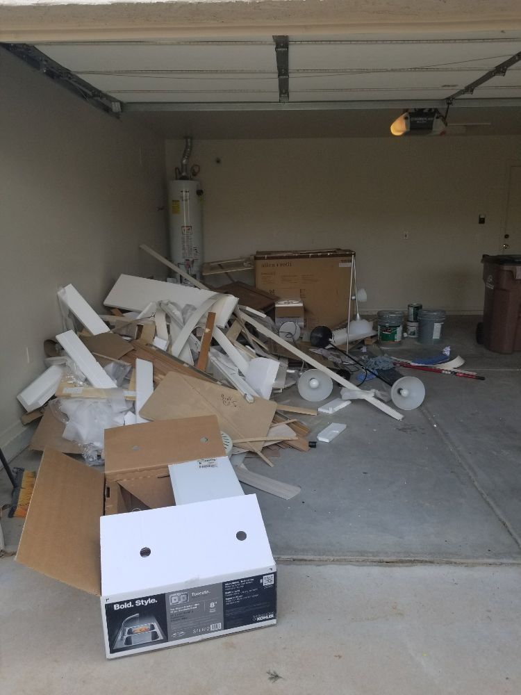 Double Eagle Junk Removal gallery photo